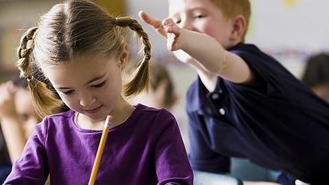  Το «έτσι κάνουν τα αγόρια» δεν πρέπει να είναι δικαιολογία