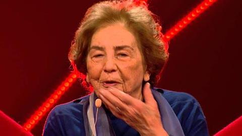 Άλκη Ζέη: «Να αγαπάει ο ένας τον άλλον, να παρασταθούμε ο ένας στον άλλον»