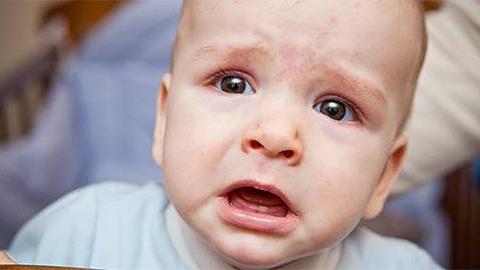 Ο γιος μου δεν μπορεί να κοιμηθεί μόνος του. Τι να κάνω;