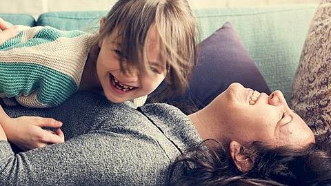 Τα παιδιά θα σε «ξεβολέψουν» κι αυτό κάνει καλό... στον γάμο σου