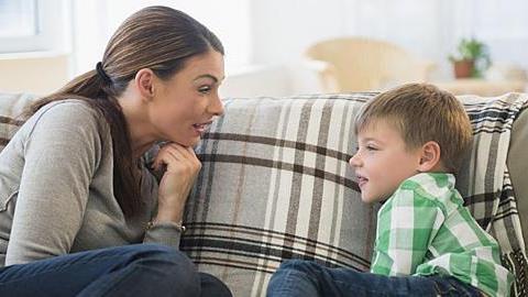 Πώς να βοηθήσετε το παιδί να γνωρίσει καλύτερα τον εαυτό του