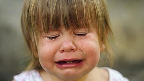 «Σκέψου-Νιώσε-Κάνε»: Πώς να σταματήσετε να φωνάζετε στα παιδιά σε 3 βήματα