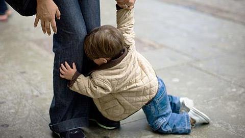 Πώς να βοηθήσω στο παιδί να διαχειρίζεται τα αρνητικά συναισθήματα