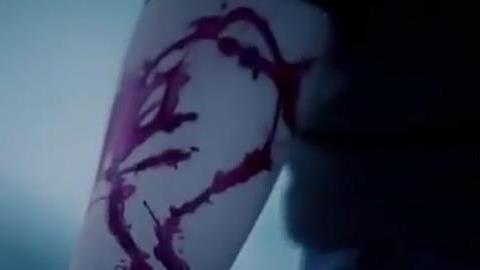 Μπλε Φάλαινα: Ενημερωθείτε και προστατεύστε τα παιδιά απ' το αυτοκαταστροφικό παιχνίδι