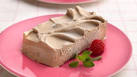 4 εύκολα και δροσερά γλυκά για το καλοκαίρι