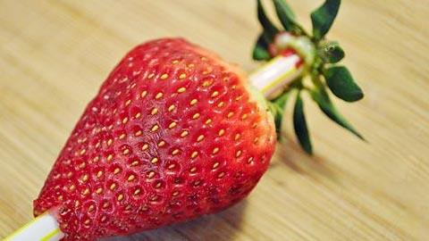 Πώς να καθαρίσετε εύκολα και γρήγορα φρούτα και λαχανικά