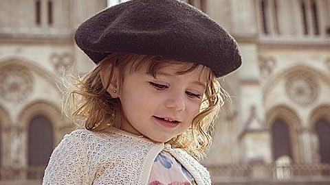 Γιατί τα παιδιά στη Γαλλία τρώνε, κοιμούνται και συμπεριφέρονται σωστά