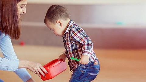 «Για τη γυναίκα που φροντίζει το παιδί μου όταν εγώ δουλεύω»