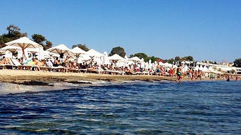 Ποιες παραλίες της Αττικής κρίθηκαν ακατάλληλες για κολύμπι