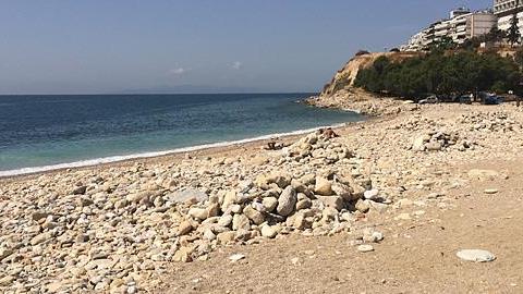 Το Υπουργείο Υγείας προειδοποιεί: Πού απαγορεύεται να κάνετε μπάνιο στην Αττική