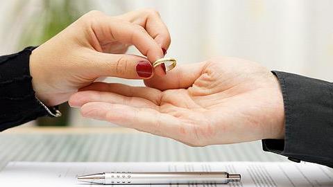 Πώς το διαζύγιο με βοήθησε ως μαμά 