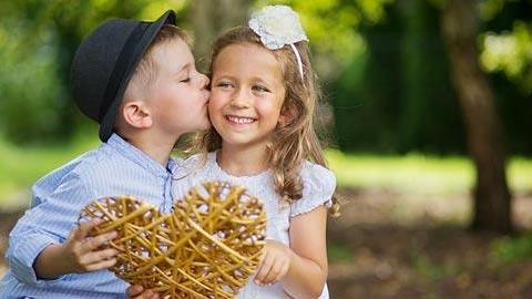 Πώς να μεγαλώσετε έναν γιο που να αγαπά πραγματικά τις γυναίκες