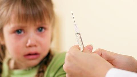 9 κόλπα για να μην φοβούνται τα παιδιά τα εμβόλια