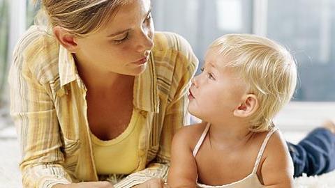 -Πώς πέρασες στο σχολείο; -Καλά: Πώς να κάνετε το παιδί (επιτέλους) να μιλήσει 