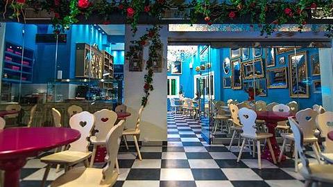 4 φθινοπωρινά καφέ που μπορείτε να πάτε με τα παιδιά