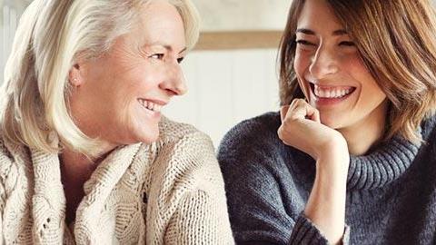 Τι λέει το ζώδιό σας για τη σχέση με τη μαμά σας