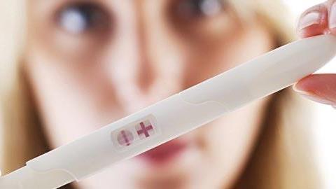 Υπάρχει πιθανότητα εγκυμοσύνης αν ο σύντροφός μου δεν εκσπερμάτισε μέσα μου;