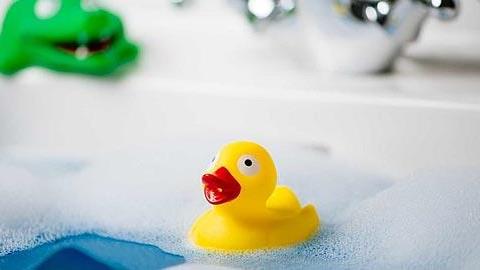 «Η μέρα που κόντεψα να χάσω την κόρη μου από πνιγμό»