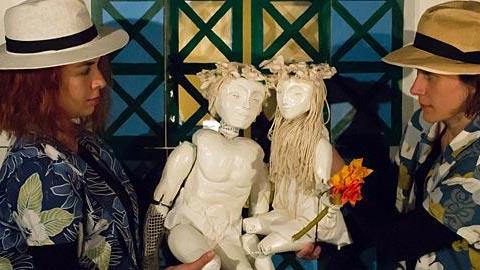 Κερδίστε 4 διπλές προσκλήσεις για την παράσταση «Αγαλματάκια ακούνητα… μέρα ή νύχτα;» 