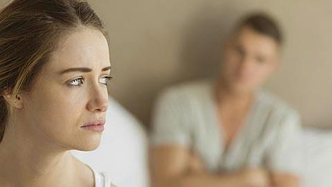 10 ερωτήσεις που θα σας πουν αν είστε μόνη σας σ’ αυτόν τον γάμο