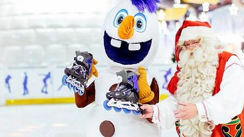 Κερδίστε 5 διπλά βραχιολάκια για το Santa Claus Kingdom από τις 2/12 έως τις 8/12