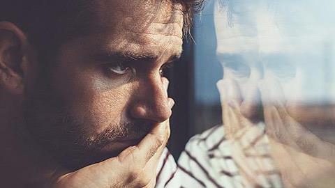 Η γυναίκα μου δεν ενδιαφέρεται για το παιδί και η μεταξύ μας σχέση είναι ανύπαρκτη. Τι να κάνω;