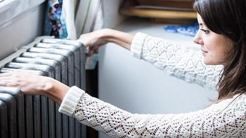 Πώς να καθαρίσετε σωστά τα καλοριφέρ