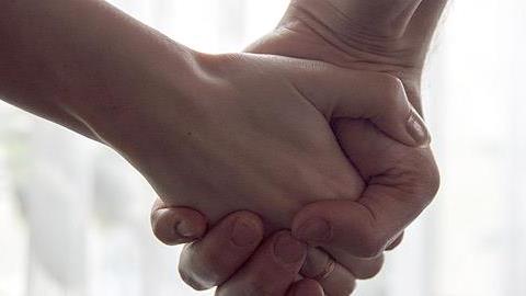 «Δεν είμαι η γυναίκα που παντρεύτηκες...»