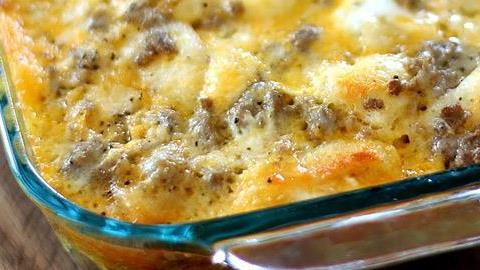 Πώς να φτιάξετε το πιο γρήγορο σουφλέ τυριών με ψωμί του τοστ