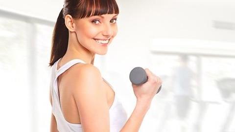 Ασκήσεις με βαράκια για όλο το σώμα