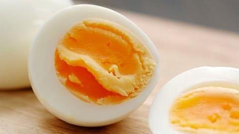 Το παιδί μου δεν τρώει αυγό ενώ αρνείται να πιει και γάλα. Τι να κάνω;