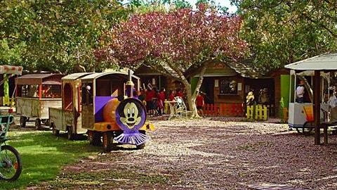 Άνοιξε το Πάρκο Δεινοσαύρων στην Κερατέα