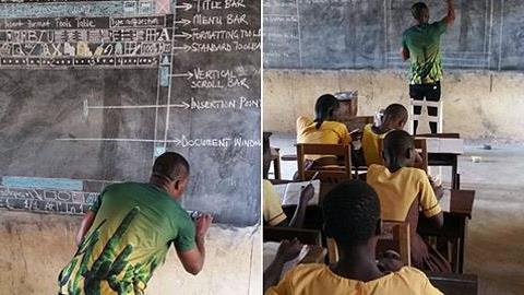 Ένας δάσκαλος-πρότυπο παραδίδει μαθήματα Πληροφορικής και Ανθρωπιάς