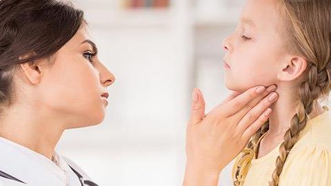 Πότε πρέπει να πάτε το παιδί στον ενδοκρινολόγο