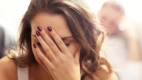 Ποια είναι τα πιο κρίσιμα στάδια σε έναν γάμο και πώς να τα ξεπεράσετε, σύμφωνα με τους ειδικούς