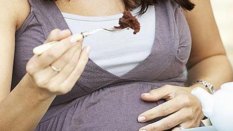 Πόσα γλυκά μπορεί να τρώει μία έγκυος;