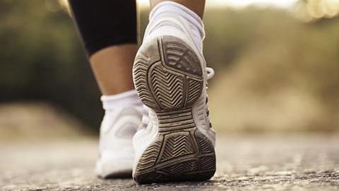 7 αλλαγές που θα συμβούν στο σώμα σου με μισή ώρα περπάτημα τη μέρα