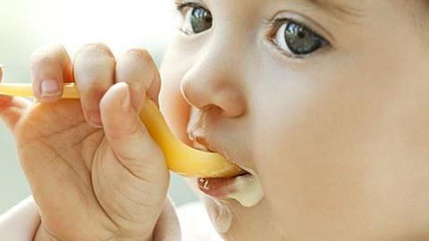 5 θρεπτικές καλοκαιρινές κρέμες για το μωρό σας