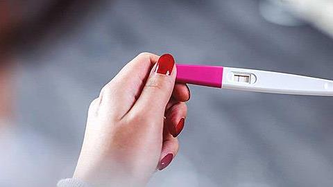 Μπορεί να έχω μείνει έγκυος ενώ με τον σύντροφό μου χρησιμοποιήσαμε προφυλακτικό;