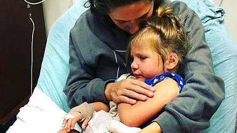 «Η κόρη μου παραλίγο να πνιγεί»: Μια μαμά συγκλονίζει και προειδοποιεί!