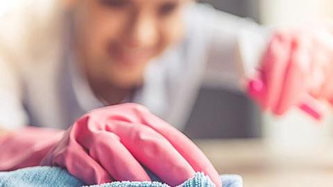 Μυστικά καθαριότητας από επαγγελματίες καθαριστές