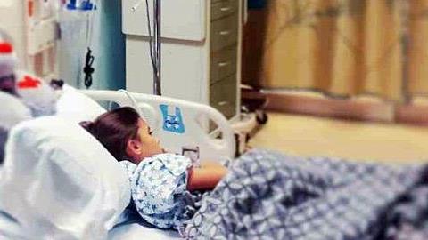 «Προς κάθε μαμά που μεγαλώνει ένα άρρωστο παιδί: Δεν είσαι μόνη σου, σε καταλαβαίνω»