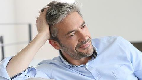 Πώς να ντύνεται καλύτερα ο άντρας σας: Τα tips που θα απογειώσουν το στιλ του