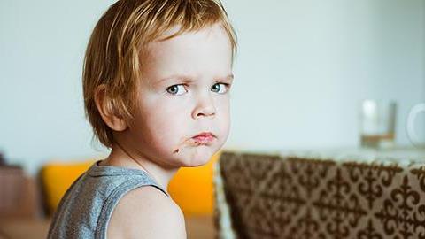 Κάθε φορά που επιστρέφει από το νηπιαγωγείο, το παιδί μου γίνεται πολύ αντιδραστικό. Τι φταίει;