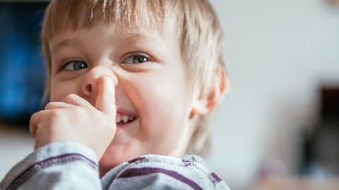 Οι κακές συνήθειες των νηπίων και πώς να τις αντιμετωπίσετε 