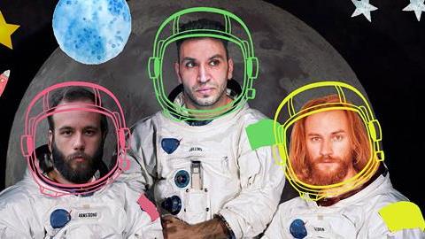 Κερδίστε προσκλήσεις για την παράσταση «Οι τρεις κοσμοναύτες» του Ουμπέρτο Έκο στις 18/11