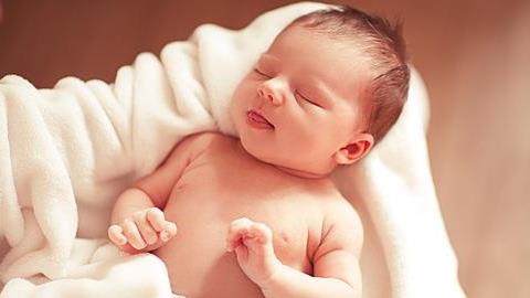 Η αλλαγή στις άδειες μητρότητας που θα κάνει τις μέλλουσες μανούλες πιο χαρούμενες