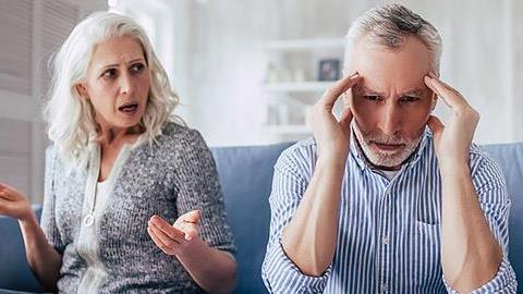 Γκρι διαζύγιο: Τι είναι και για ποιους λόγους συμβαίνει