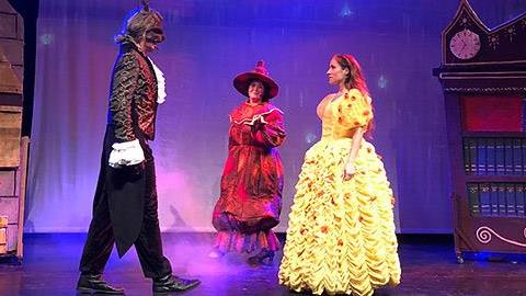 Κερδίστε 5 διπλές προσκλήσεις για τη «Πεντάμορφη και το τέρας» στις 9/12  στη Θεσσαλονίκη