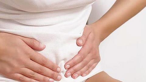 Τα ύπουλα συμπτώματα των πολυκυστικών ωοθηκών